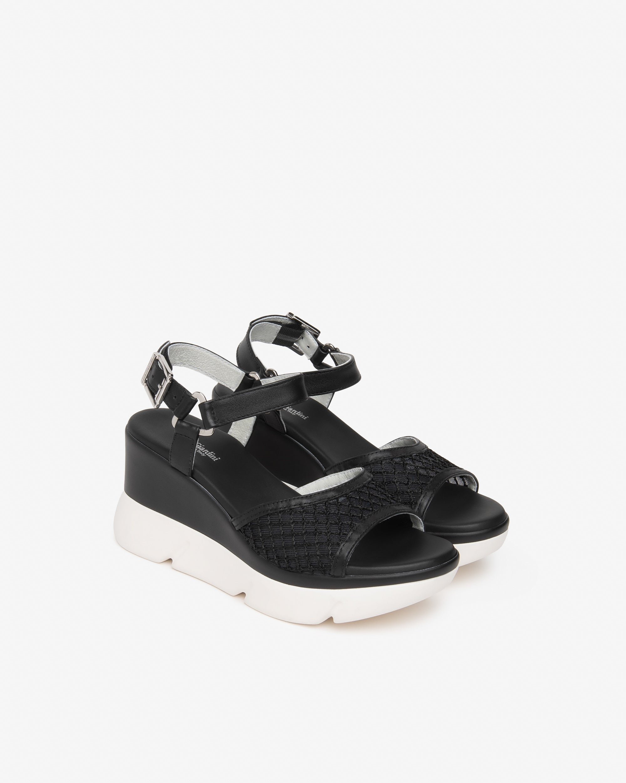 Nero Giardini Sandals sandales cuir femme toile
