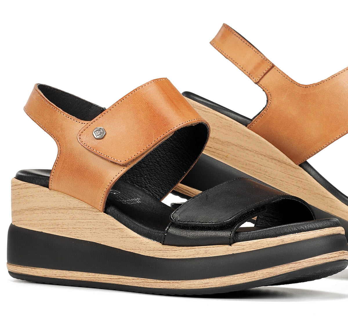 Dorking Prince D9643 sandales noires femme plateforme