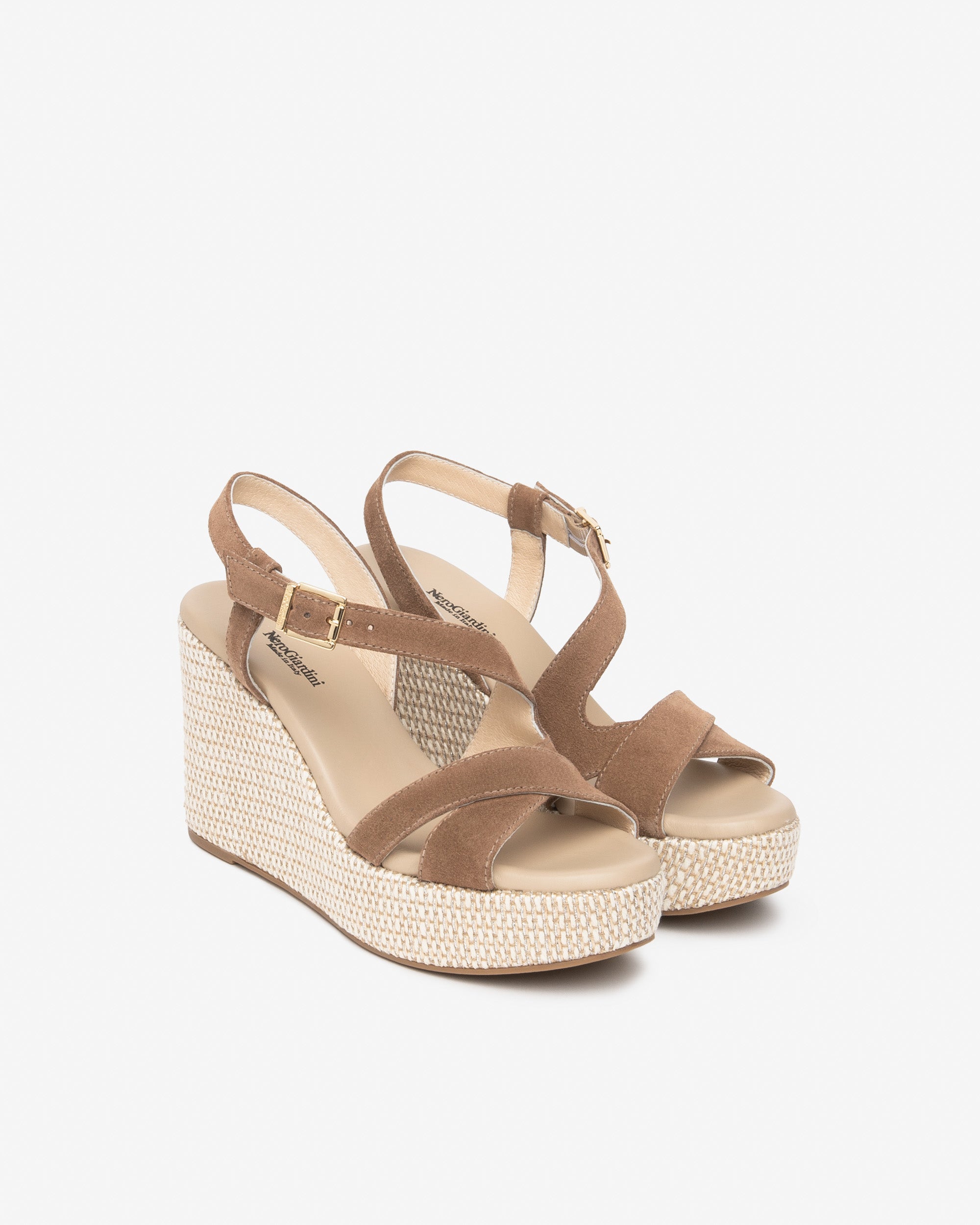 Nero Giardini Sandals sandales daim femme 38