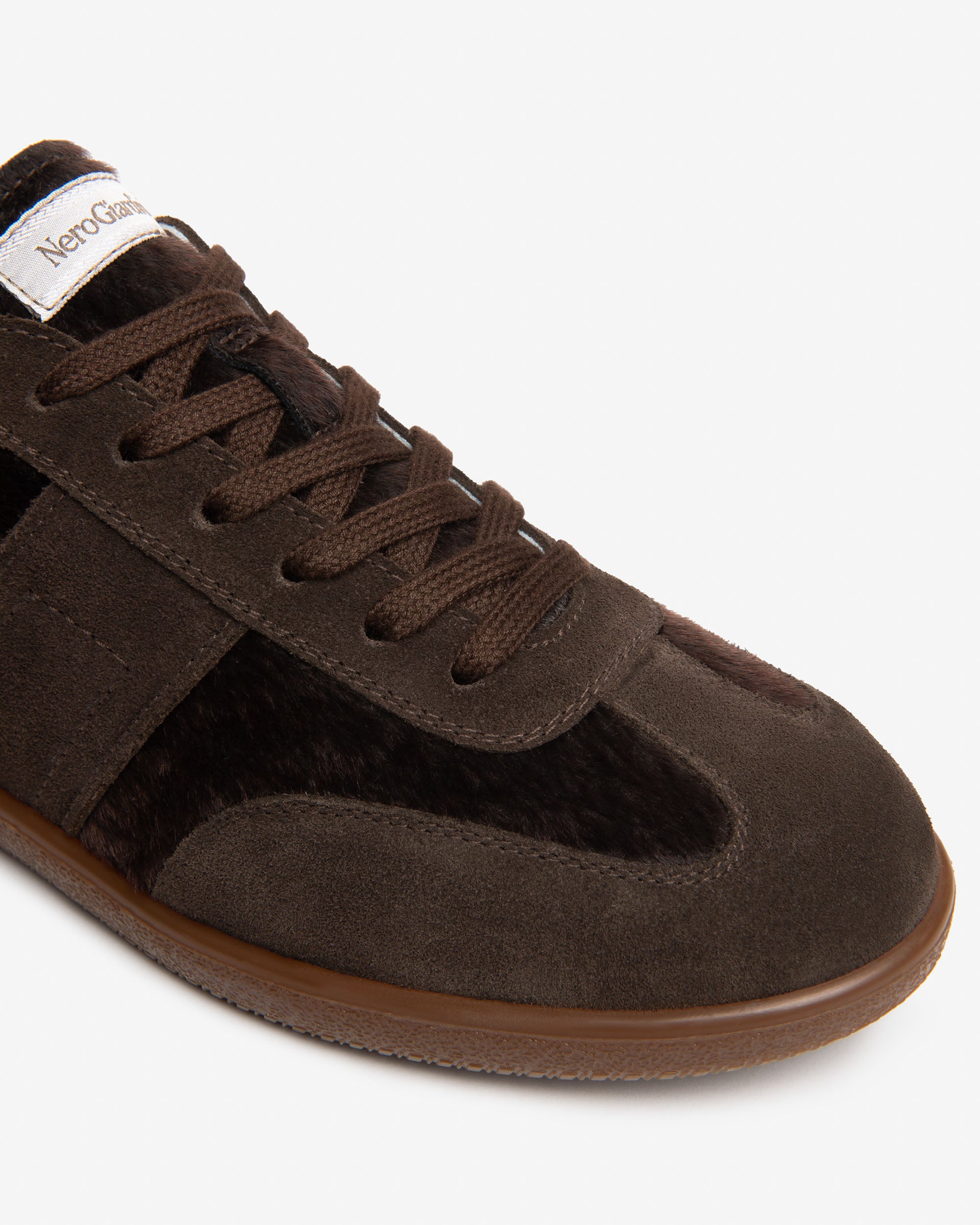 Nero Giardini Sneakers baskets femme daim lacets