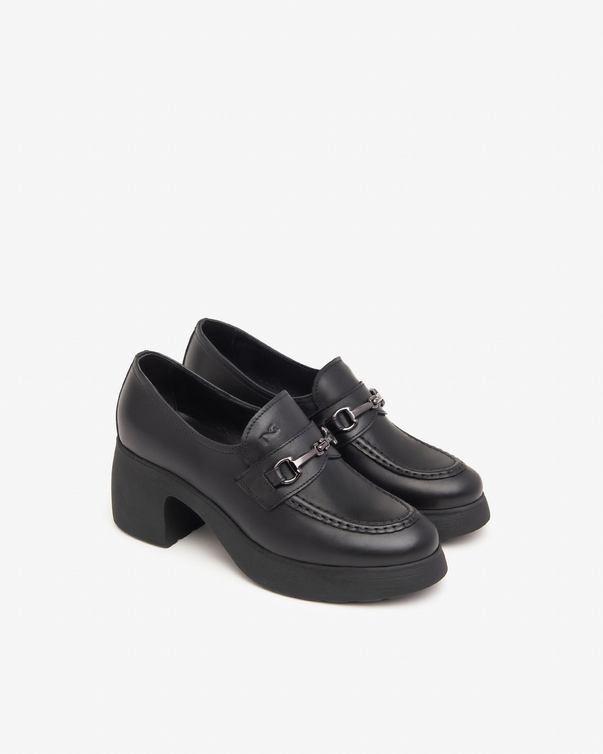 Nero Giardini Loafers mocassins cuir femme confort Italie