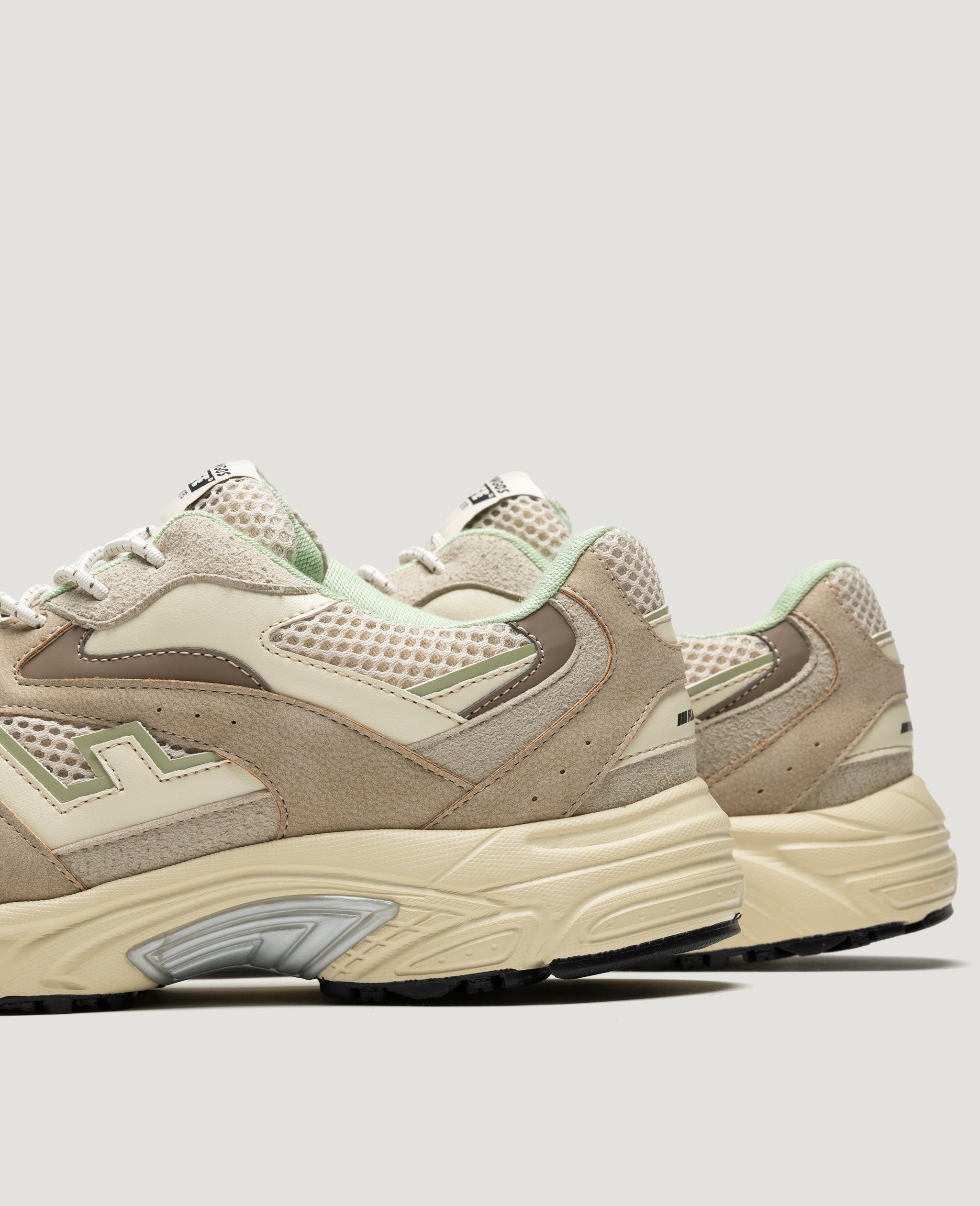 Flamingos Life Wairoa sneaker vegan stone matcha