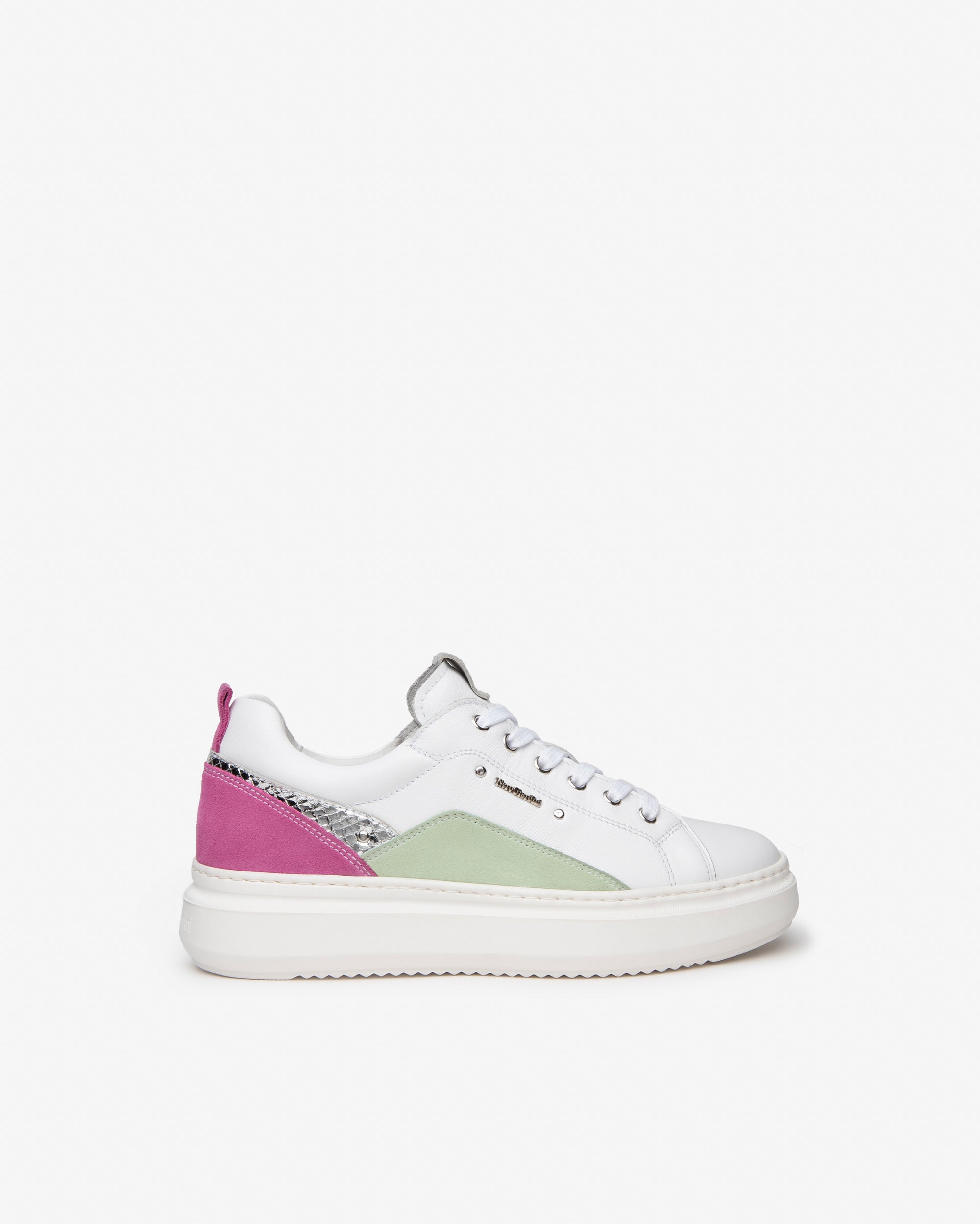 Nero Giardini Sneakers baskets cuir daim femme 38