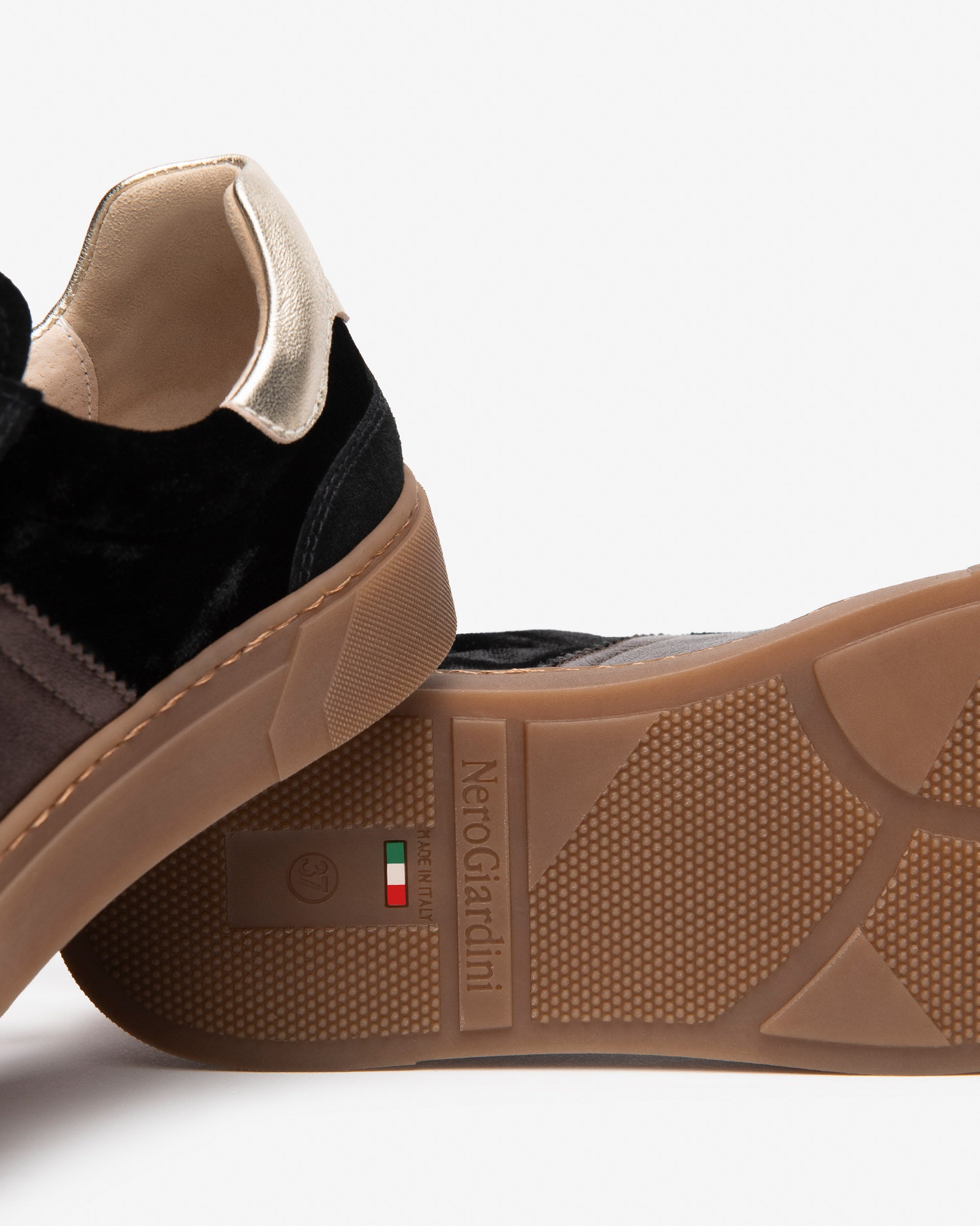 Nero Giardini Sneakers baskets femme daim cuir pointure 38