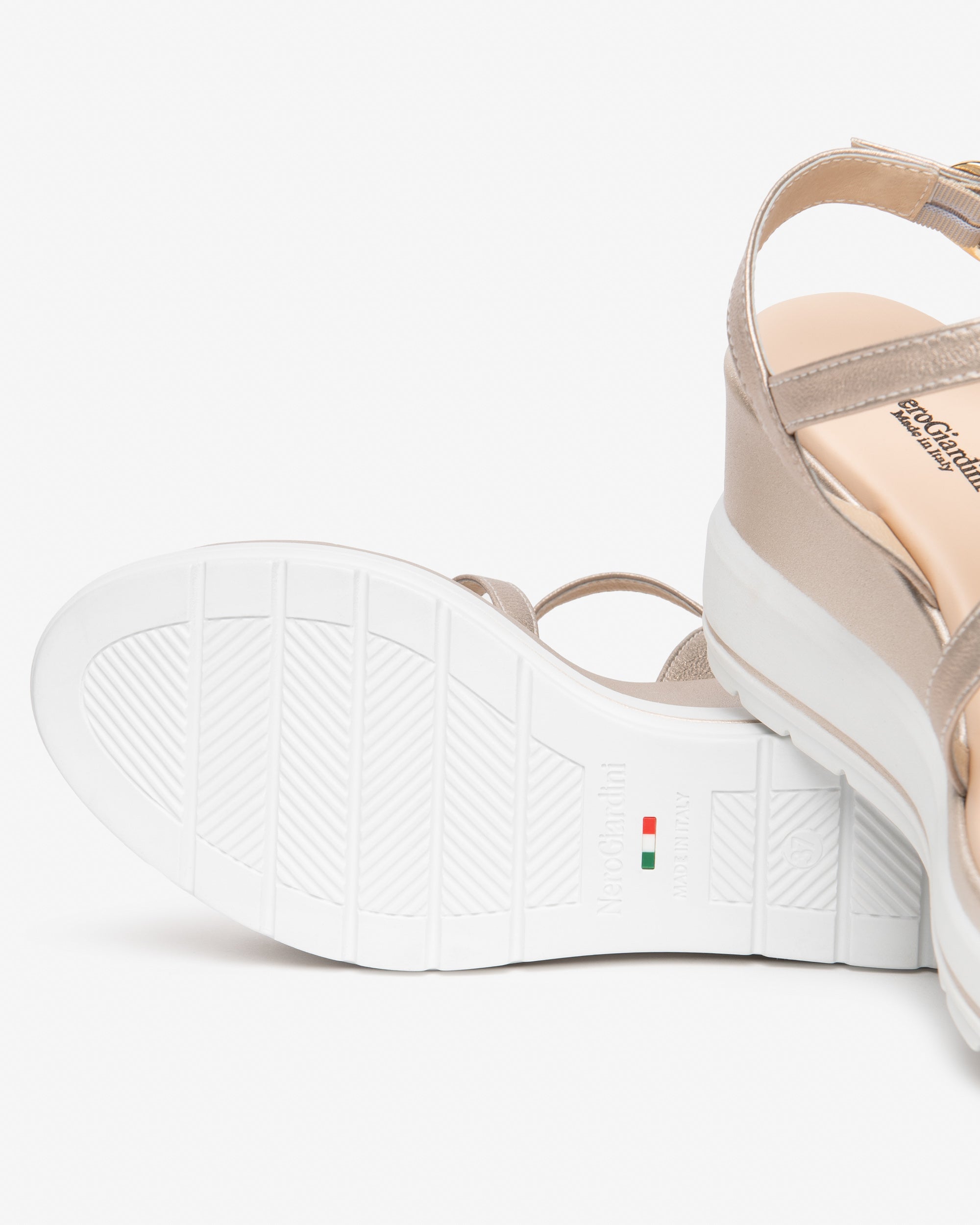 Nero Giardini Sandales nu-pieds cuir femme pointure 38 été