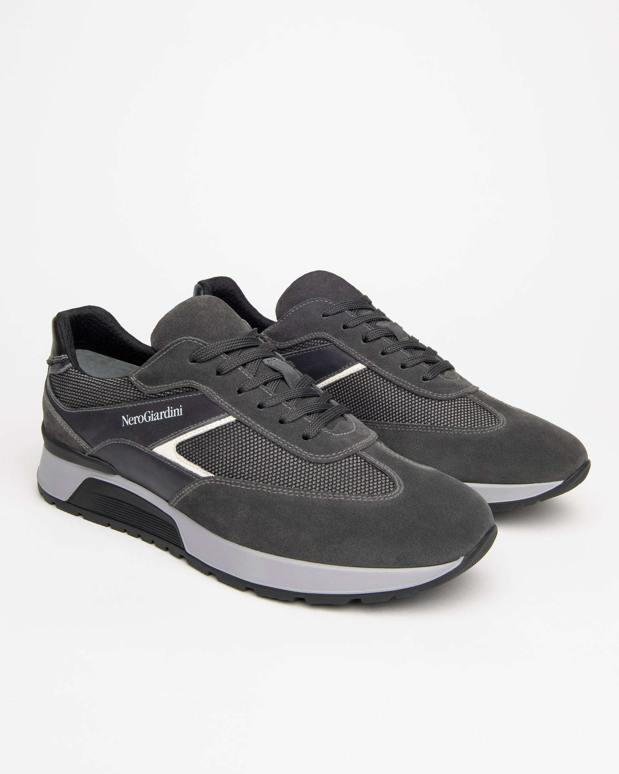 Nero Giardini Sneakers baskets daim homme