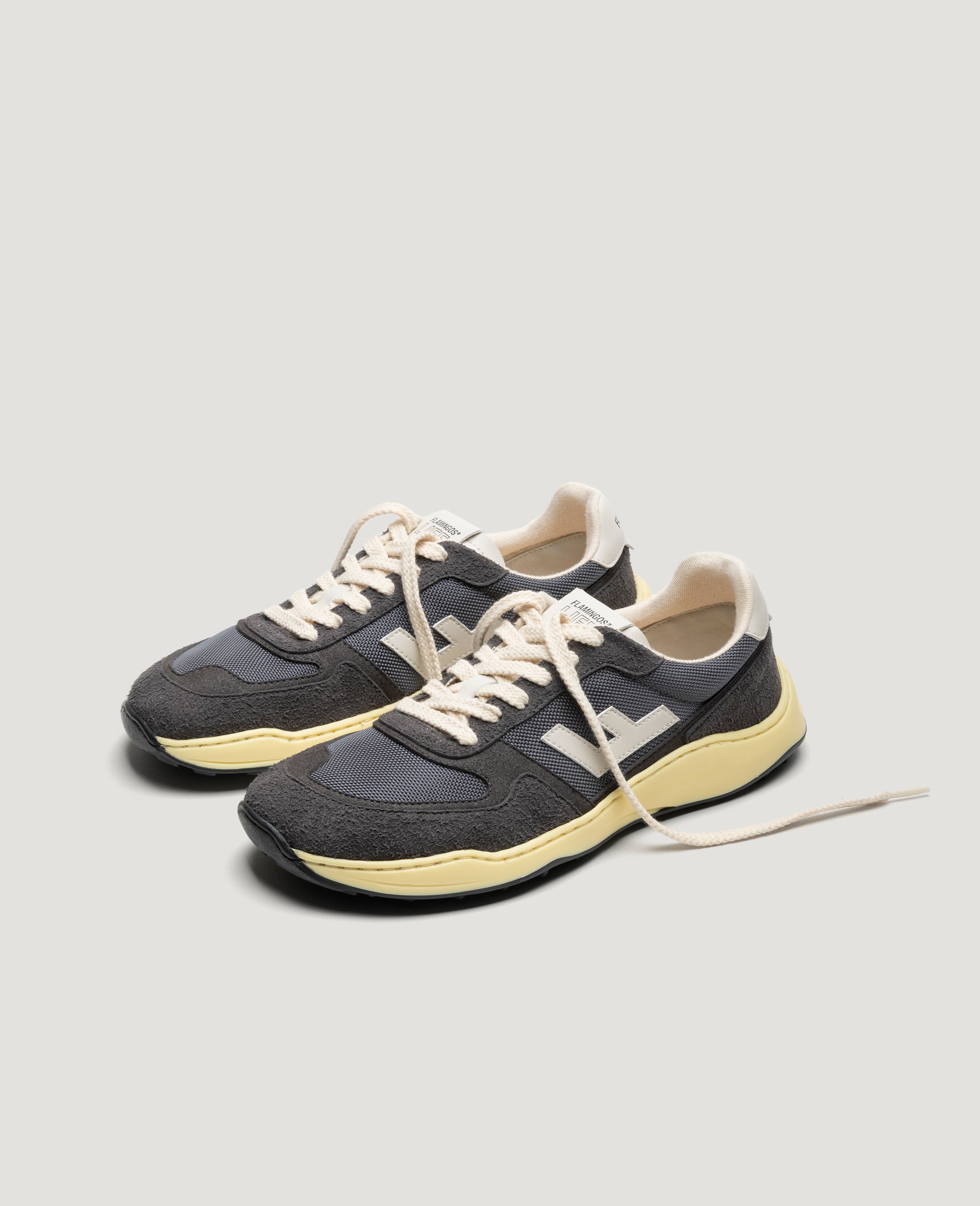 Flamingos Life Zero Drop Anthracite baskets barefoot gris