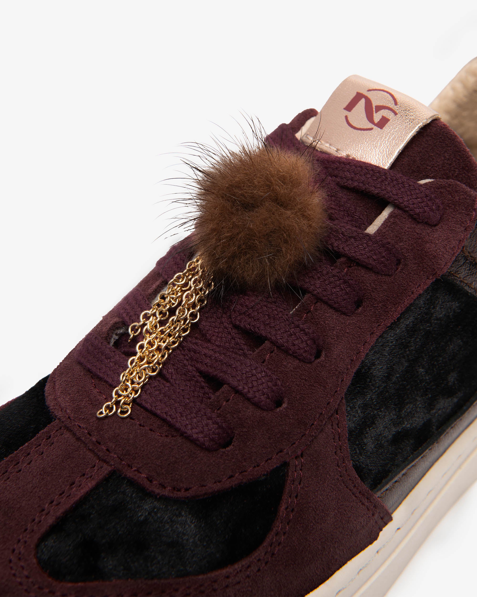 Nero Giardini Sneakers baskets daim cuir pompon fille