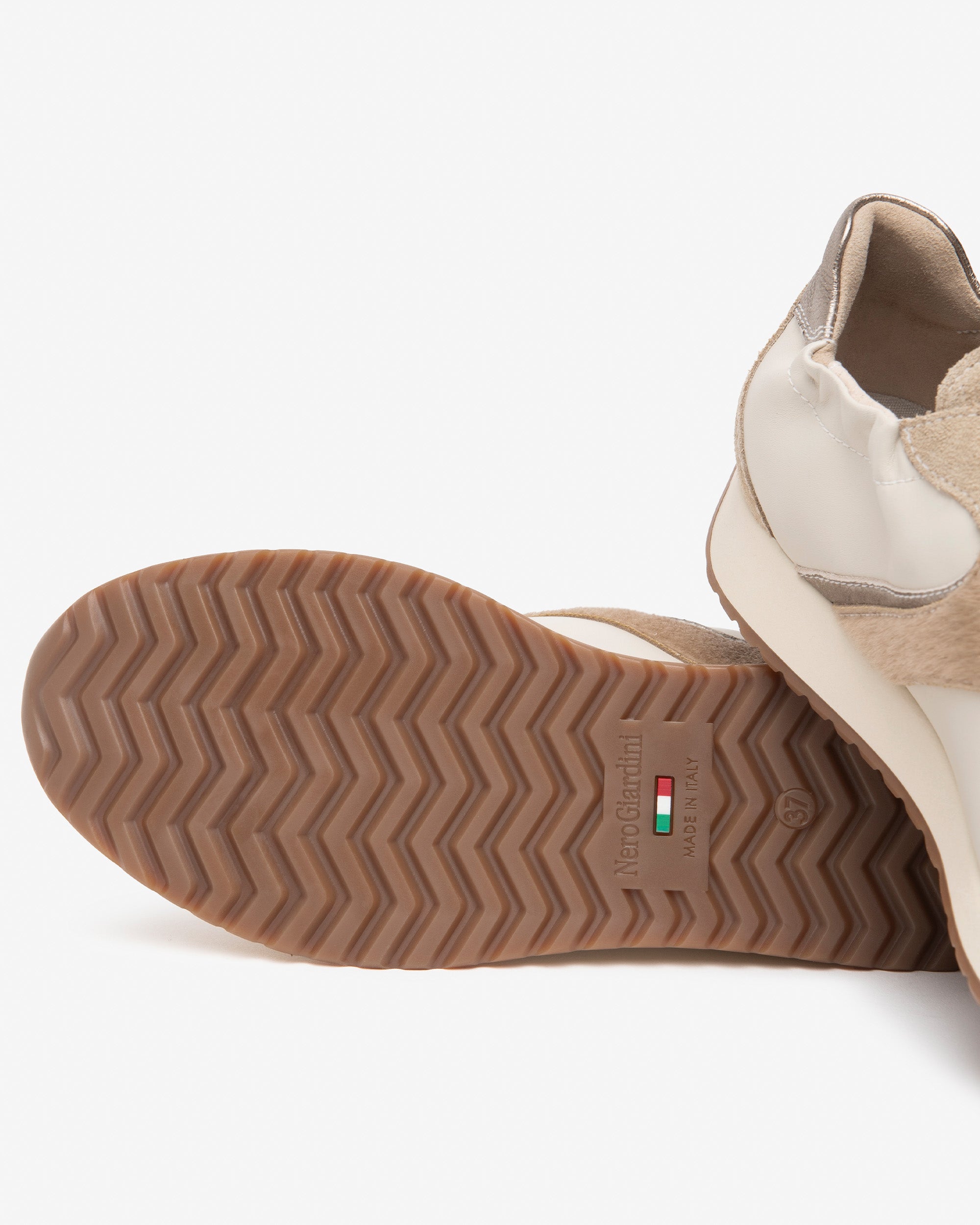 Nero Giardini Sneakers baskets femme 38 cuir daim